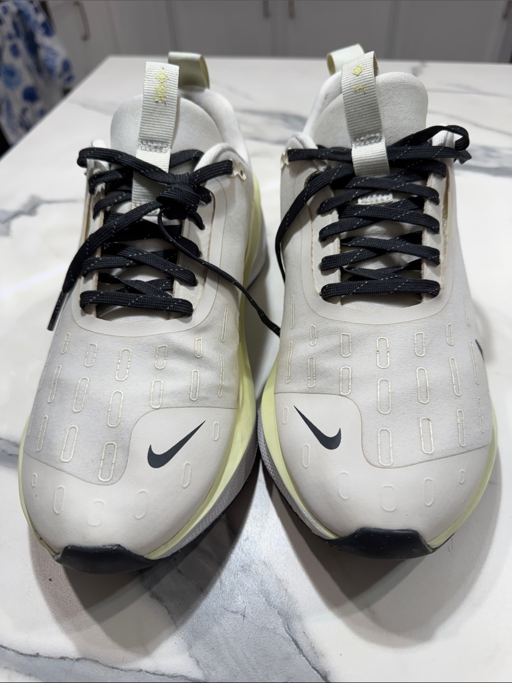 Nike Infinity Run 4 GORE-TEX Womens 9 Sail Pale Ivory Excellent‎ Sneakers